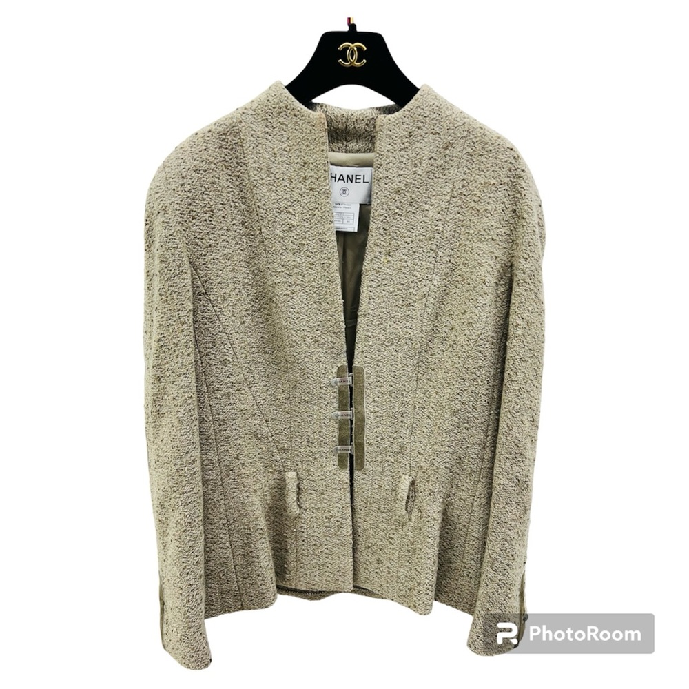 chanel tweed jacket \ womens 40 No Belt
